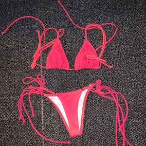 Coulbourne bikini set